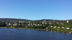 Lillehammer von der anderen Seite des Sees